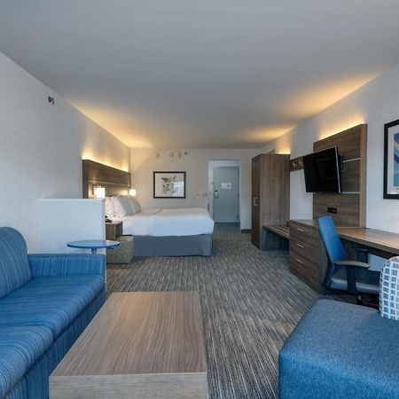 Holiday Inn Express Radcliff Fort Knox By Ihg Eksteriør bilde