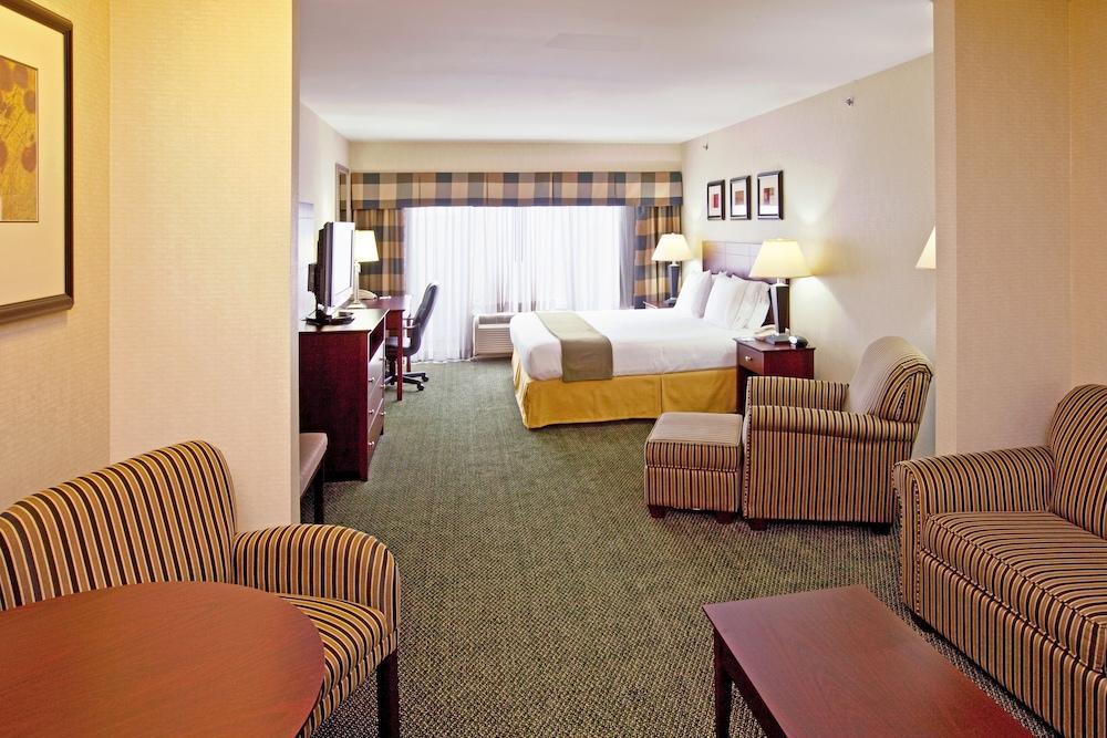 Holiday Inn Express Radcliff Fort Knox By Ihg Eksteriør bilde
