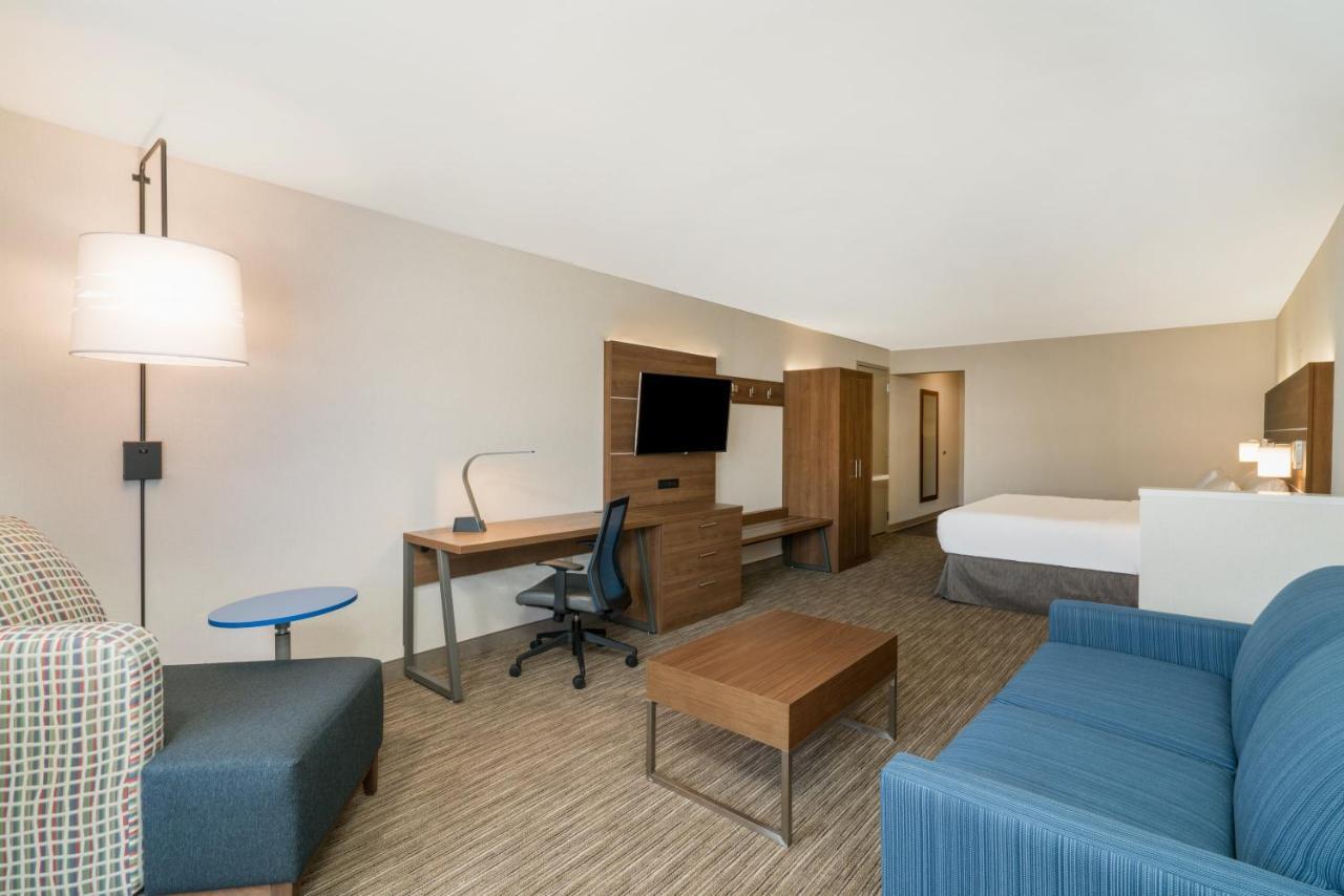 Holiday Inn Express Radcliff Fort Knox By Ihg Eksteriør bilde