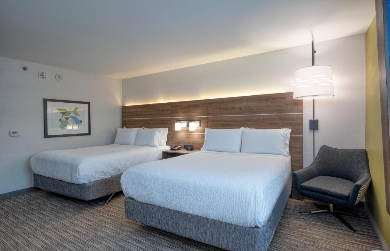 Holiday Inn Express Radcliff Fort Knox By Ihg Eksteriør bilde