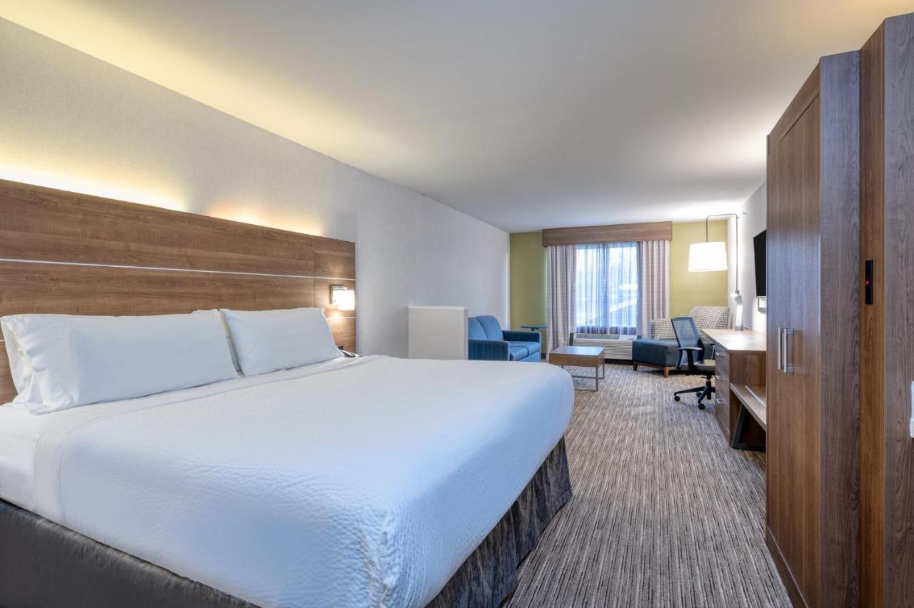 Holiday Inn Express Radcliff Fort Knox By Ihg Eksteriør bilde