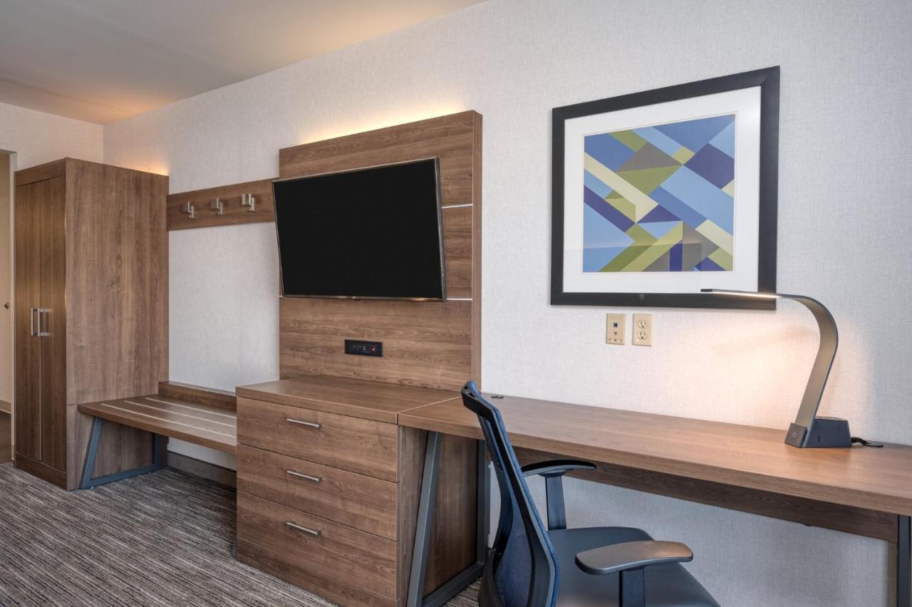 Holiday Inn Express Radcliff Fort Knox By Ihg Eksteriør bilde