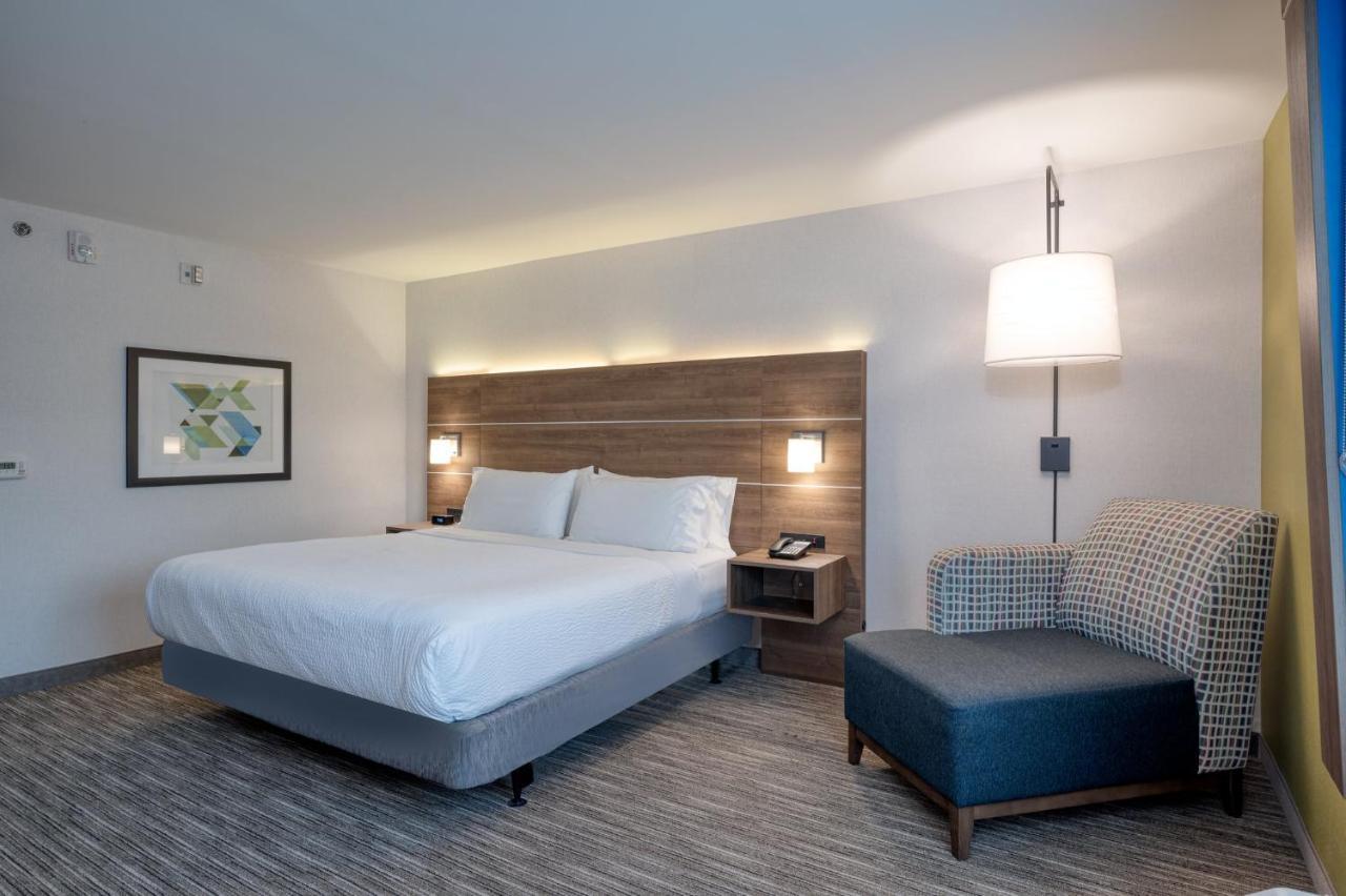 Holiday Inn Express Radcliff Fort Knox By Ihg Eksteriør bilde