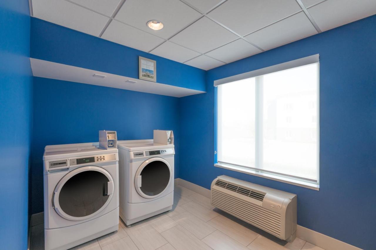 Holiday Inn Express Radcliff Fort Knox By Ihg Eksteriør bilde